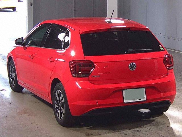 2018 Volkswagen ポロ TSIコンフォートライン auction photo 2