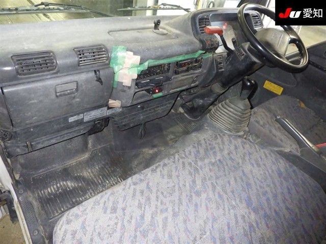 2004 Isuzu エルフ T auction photo 3