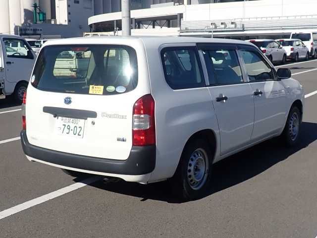 2020 Toyota Probox DX Comfort (Hybrid Vehicle) auction photo 2