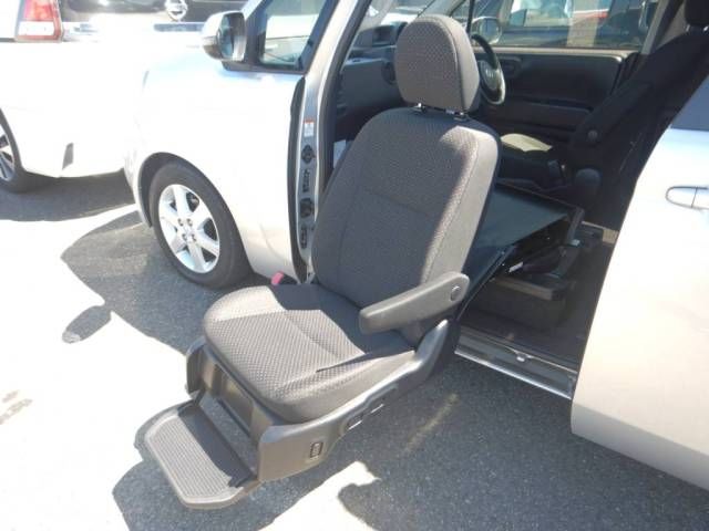 2016 Toyota Porte F auction photo 7