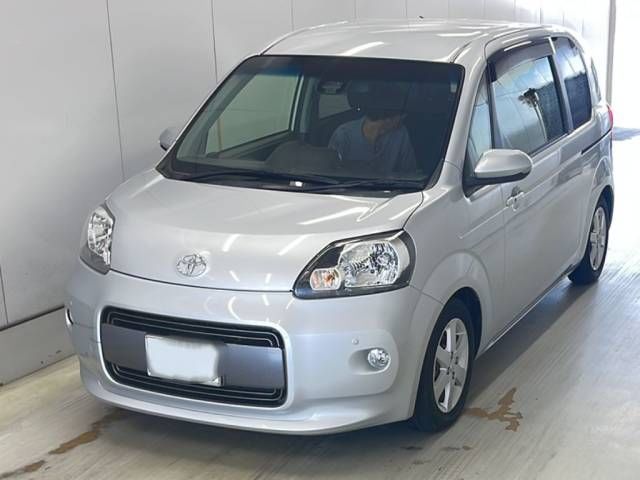 2016 Toyota Porte F Japan auction vehicle