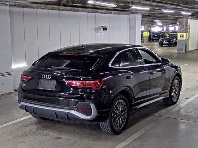 2021 Audi Q3 SB 35TFSI Sライン auction photo 3