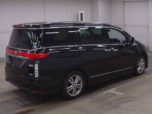 2011 Nissan Elgrand 250ハイウェイスター 4WD auction photo 5