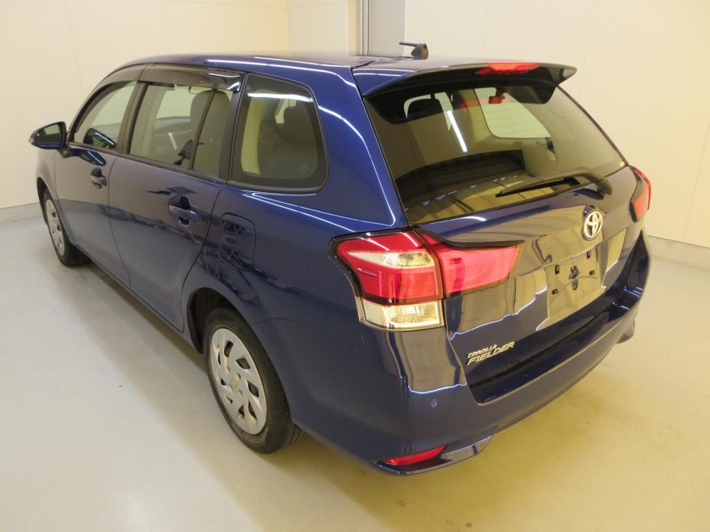 2022 Toyota Corolla Fielder EX auction photo 5