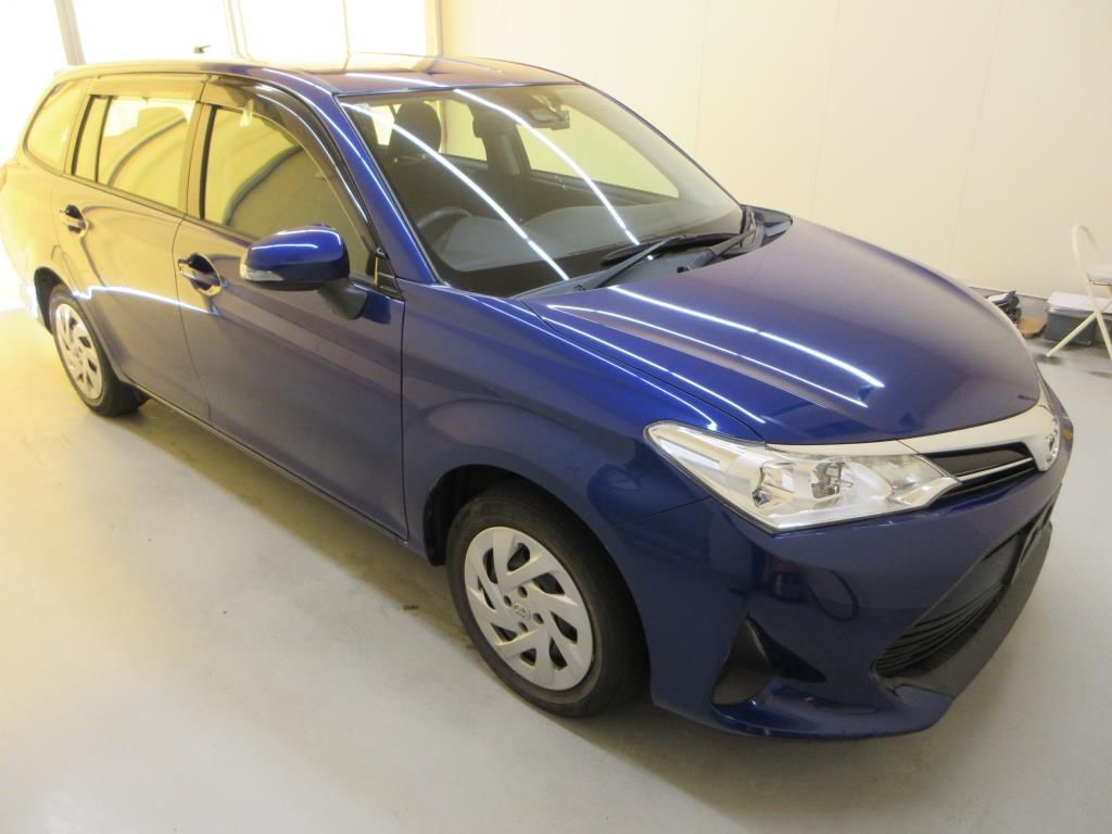 Japan Auction Vehicles 10 2022 Toyota Corolla Fielder EX auction photo