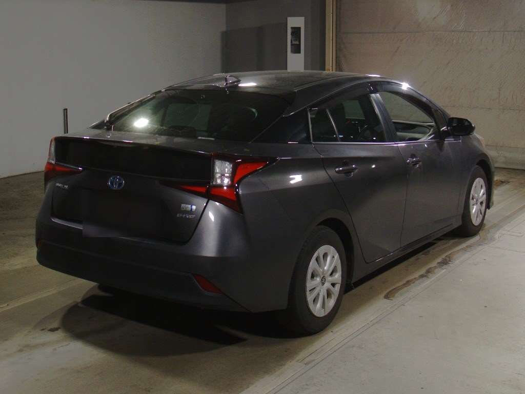 2022 Toyota Prius S 4WD auction photo 2