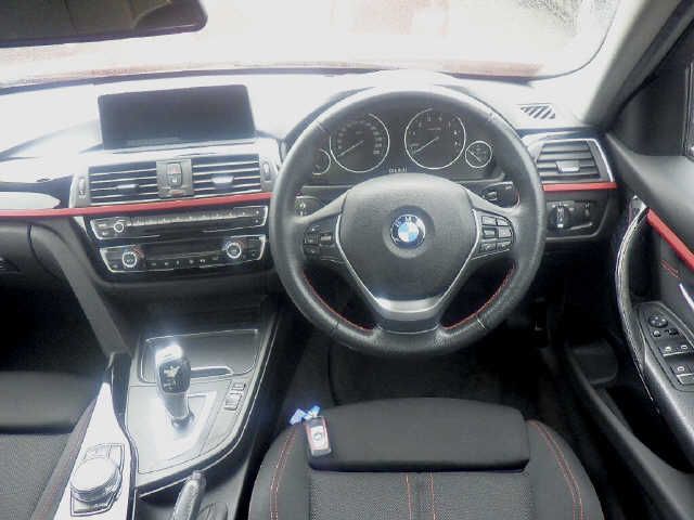 2017 BMW 318I Mスポーツ auction photo 3