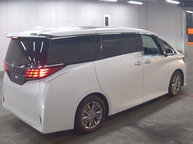 2025 Toyota Alphard Z auction photo 5