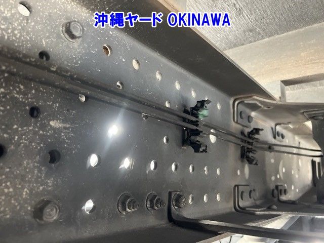 2013 Isuzu Elf Hira auction photo 17