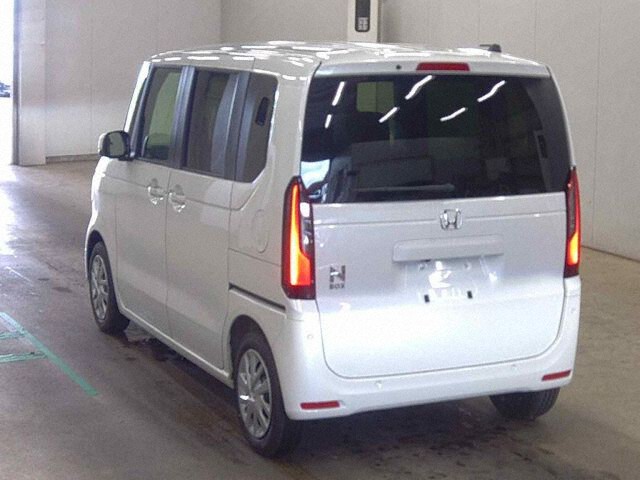 2026 Honda N-BOX Base grade auction photo 2