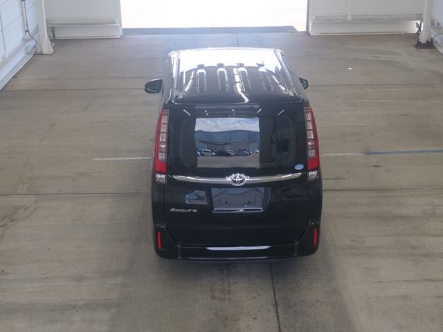 2017 Toyota Esquire ワゴン XI ウェルキャブ auction photo 3