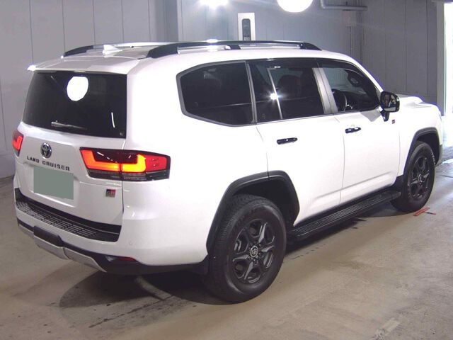 2023 Toyota Land Cruiser GRスポーツ 4WD auction photo 5