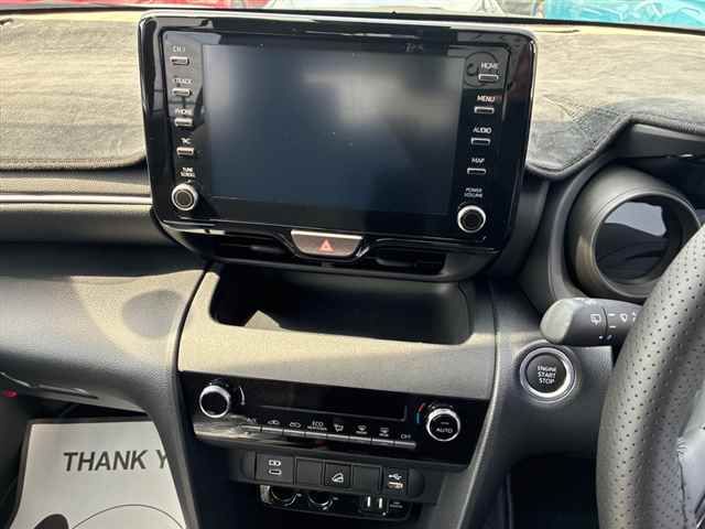 2023 Toyota Yaris Cross G 4WD auction photo 6