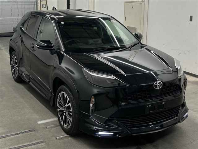 Japan Auction Vehicles 10 2023 Toyota Yaris Cross G 4WD auction photo