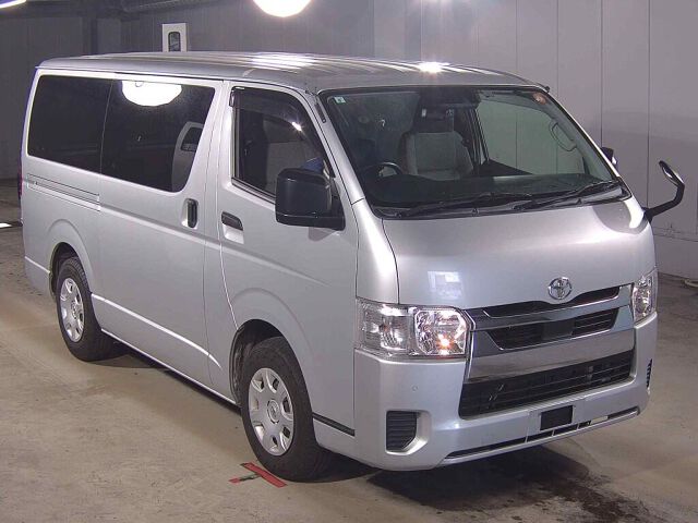 Japan Auction Vehicles 8 2021 Toyota Hiace Long DX GL Package auction photo