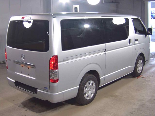 2021 Toyota Hiace Long DX GL Package auction photo 5