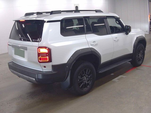 2025 Toyota Land Cruiser 250 VX 4WD auction photo 5