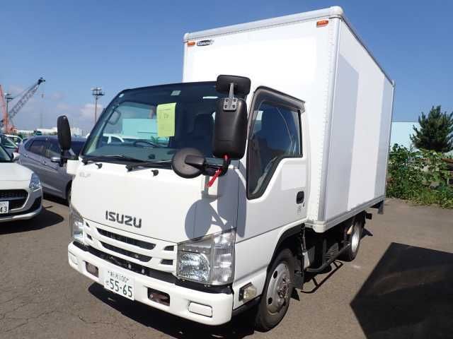 Japan Auction Vehicles 13 2016 Isuzu Elf 1.35t Panel Van 4WD auction photo