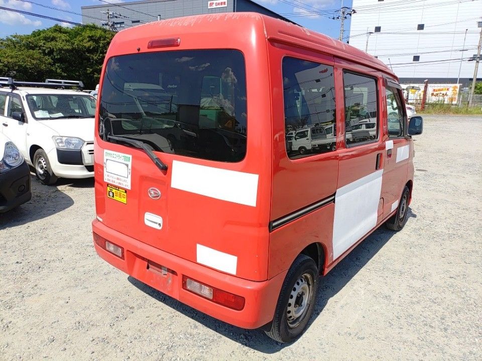 2016 Daihatsu ハイゼット カーゴ auction photo 2