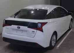 2021 Toyota Prius 4WD S auction photo 2