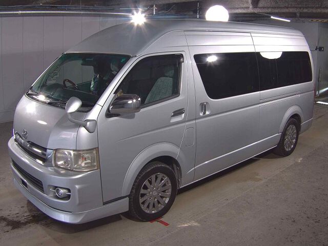 2007 Toyota Hiace グランドキャビン 4WD auction photo 4