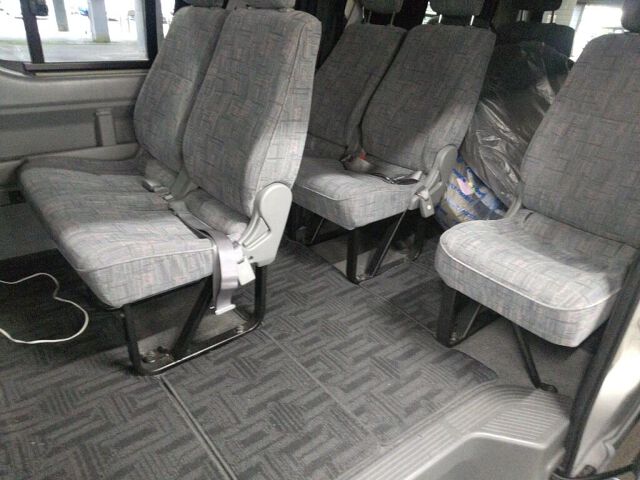 2007 Toyota Hiace グランドキャビン 4WD auction photo 6