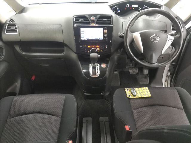 2012 Nissan Serena ハイウェイスタVエアロセレ auction photo 3