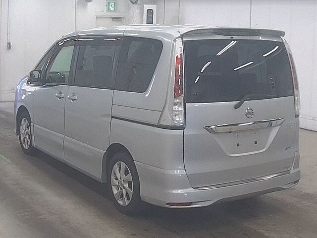 2012 Nissan Serena ハイウェイスタVエアロセレ auction photo 2
