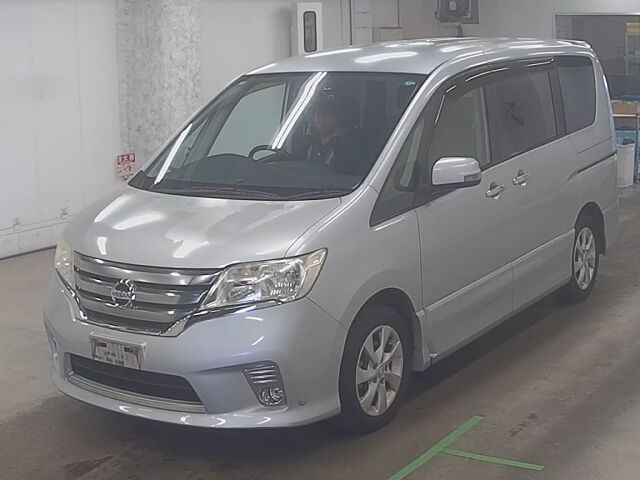 2012 Nissan Serena ハイウェイスタVエアロセレ auction photo 4