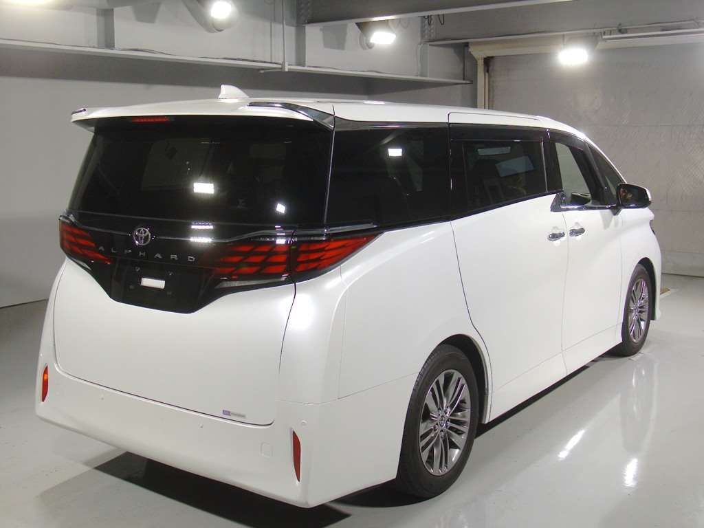 2023 Toyota Alphard Z auction photo 2