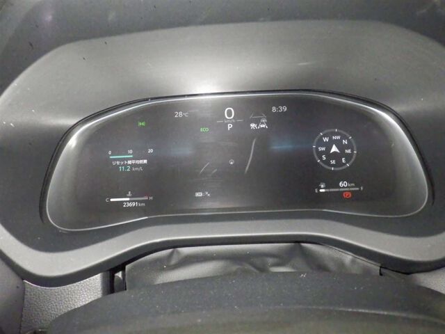 2025 Toyota Harrier Z auction photo 6