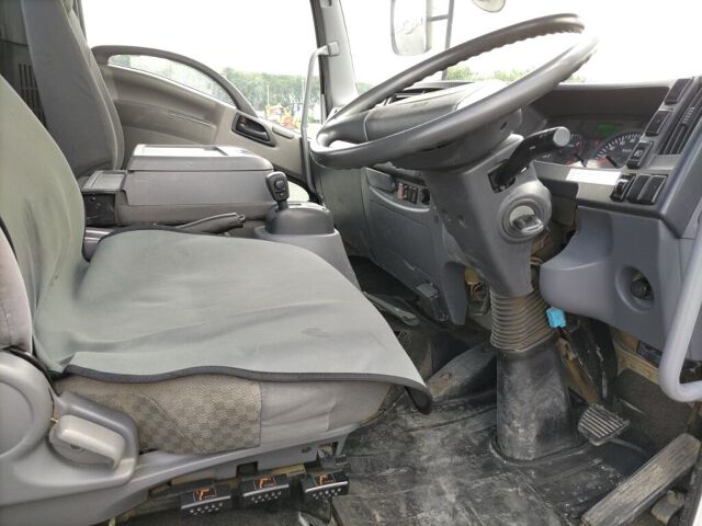 2013 Isuzu T 2D クレーン auction photo 3