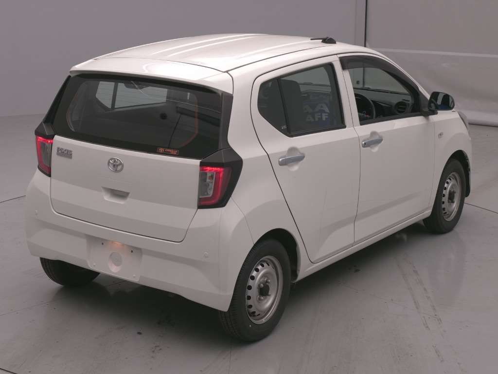 2021 Toyota Pixis Epoch B SA III auction photo 2