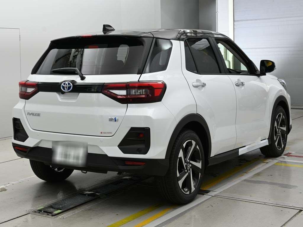 2026 Toyota Raize Hybrid Z auction photo 2