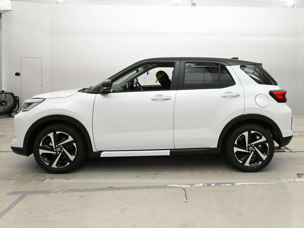 2026 Toyota Raize Hybrid Z auction photo 4