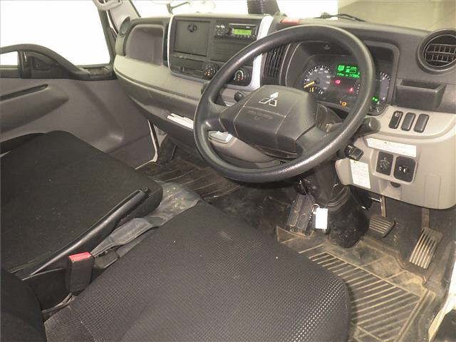 2021 Mitsubishi Fuso Canter Double cab 1.5t auction photo 3