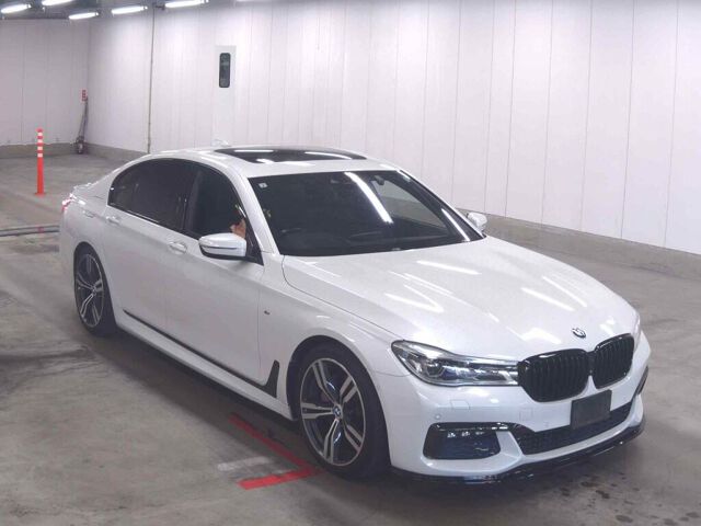 2017 BMW 7 Series 740i M Sport Japan auction vehicle