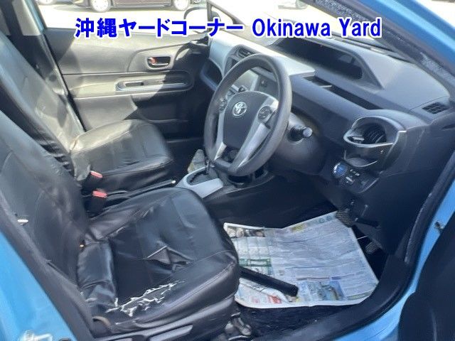 2013 Toyota Aqua S auction photo 6