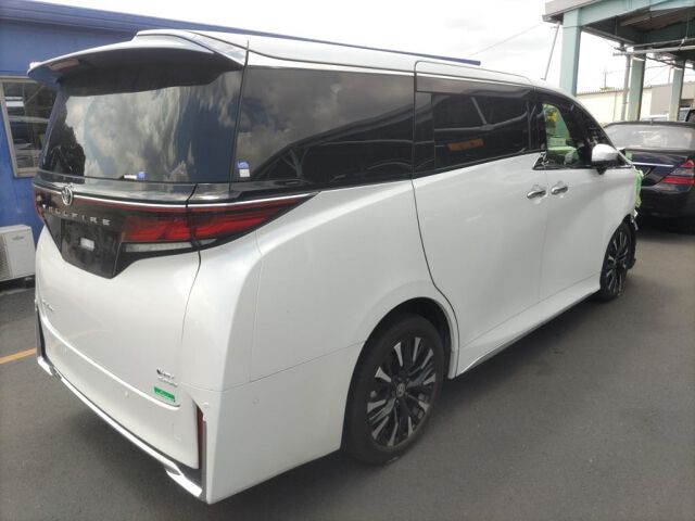 2024 Toyota Vellfire Executive Lounge 4WD auction photo 5