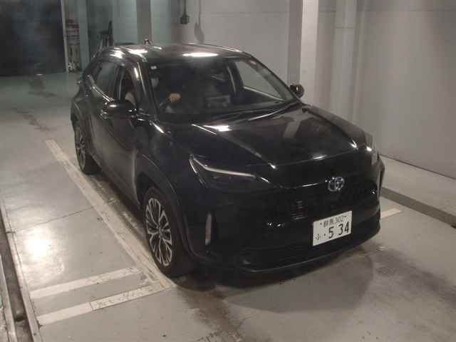 Japan Auction Vehicles 12 2022 Toyota Yaris Cross ハイブリッドZ auction photo