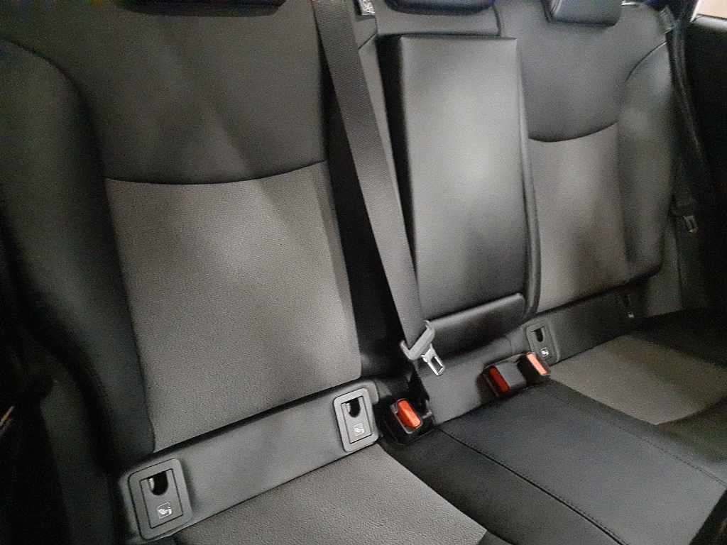 2024 Toyota Corolla Cross Hybrid Z auction photo 11