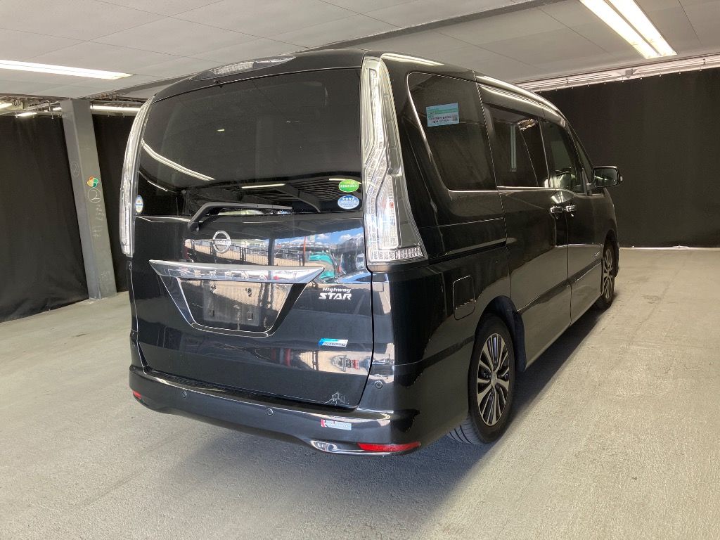 2016 Nissan Serena HWS Vセレクション+ セーフティII S-HYBRID auction photo 4
