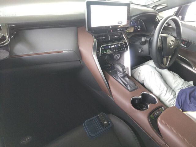 2024 Toyota Harrier Zレザーパッケージ auction photo 3