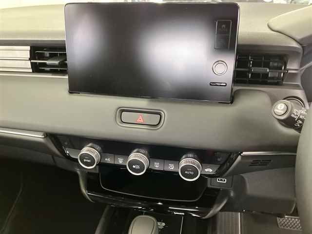 2026 Honda Vezel eHEV Z auction photo 6