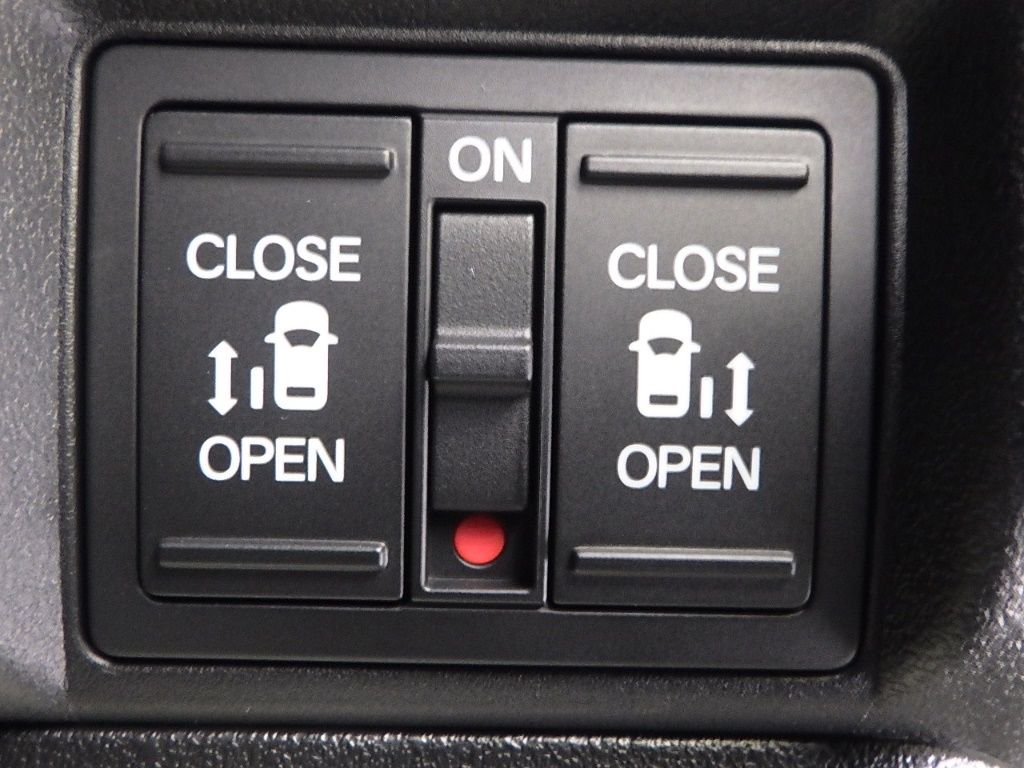 2026 Honda N-BOX カスタムターボブラックスタイル auction photo 8