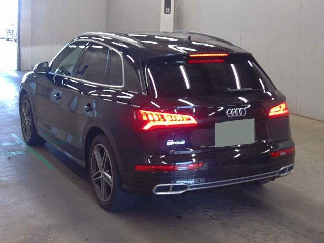 2018 Audi SQ5 ベースグレード 4WD auction photo 2