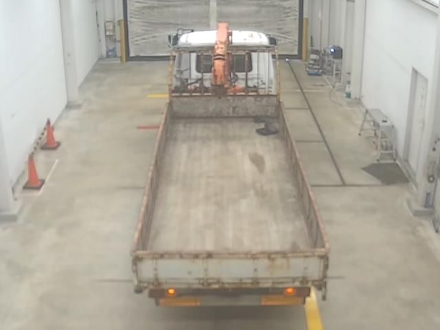 2000 Mitsubishi Fuso Fighter With crane auction photo 3