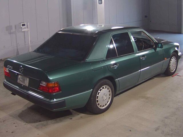 1991 Mercedes-Benz ミディアムクラス 300E auction photo 5