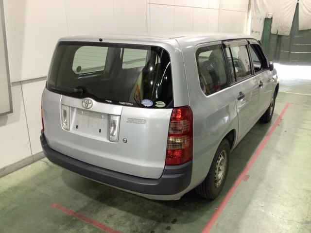 2007 Toyota Succeed 4WD U auction photo 2