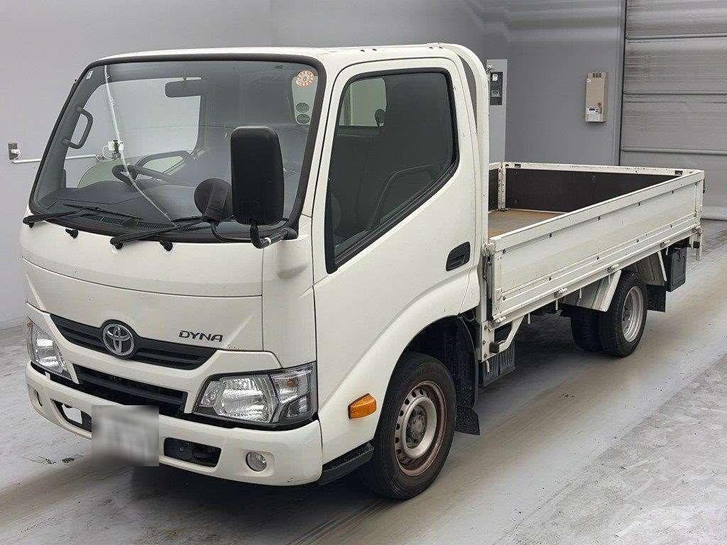 2019 Toyota Dyna ソノタ Japan auction vehicle